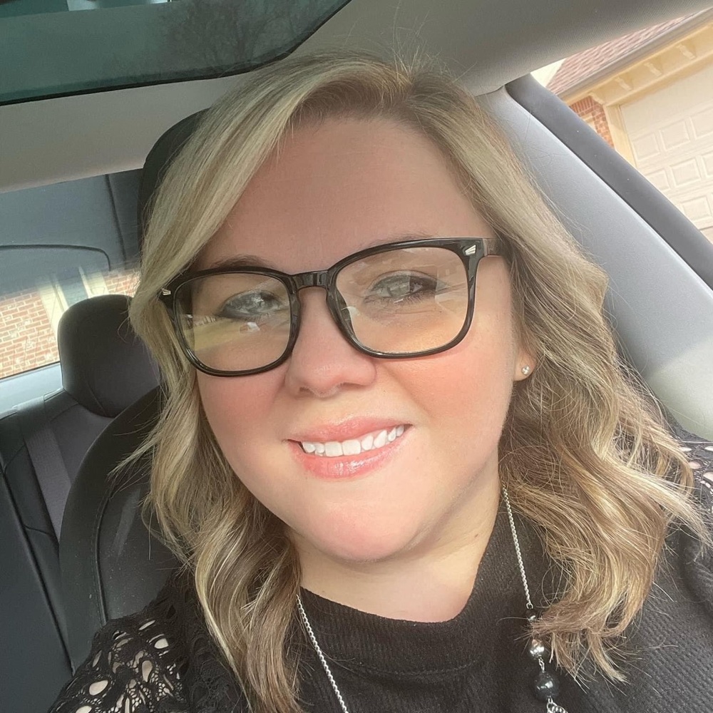 Meet your Posher, Tara